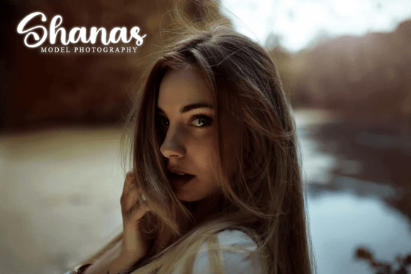 Creative Signature Font - Preview 2