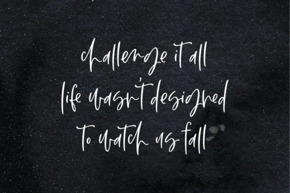 Aesthetic Font - Preview 2