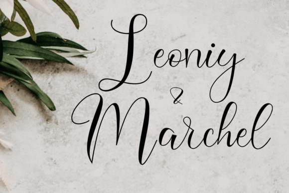 Halowenly Font PNG with transparent background - Preview 1