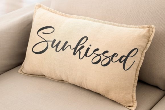 Santica Font PNG with transparent background - Preview 4