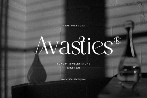Awastica Font - Preview 4