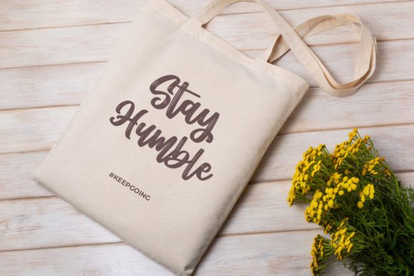 Autumn Night Font - Preview 5