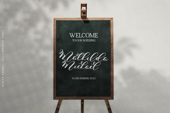 Earth Angel Font - Preview 1