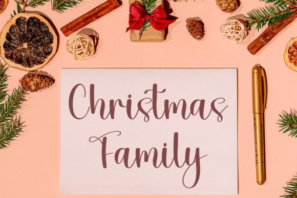Christmas Font - Preview 1