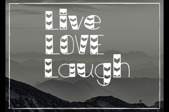 Black White Font - Preview 2
