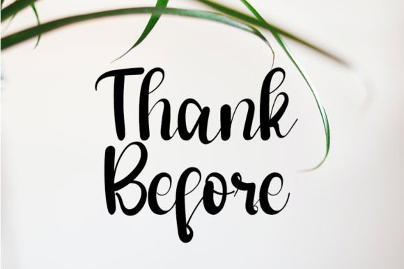 Beautiful Season Font - Preview 4