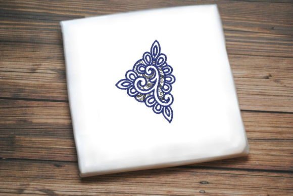 Elegant Floral Motif