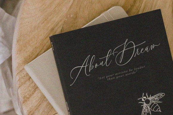 Hey Beauty Font - Preview 5