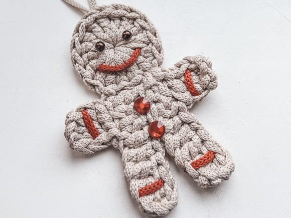 Gingerbread Man Christmas Tree Ornament Crochet Pattern