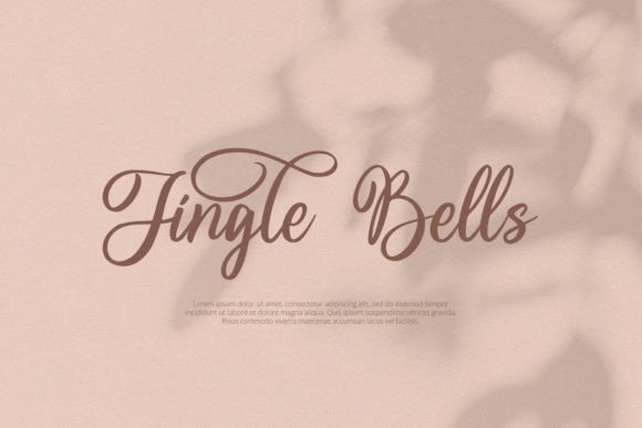 Cranberry Font - Preview 6