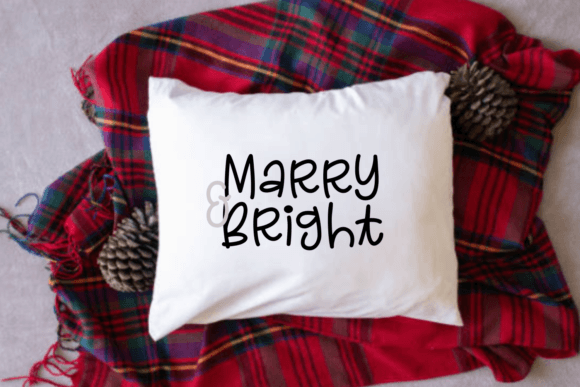Christmas Blooming Font PNG with transparent background - Preview 6