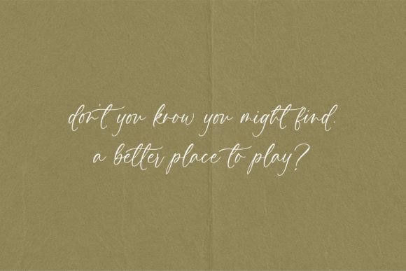 Palmera Emilia Font PNG with transparent background - Preview 2