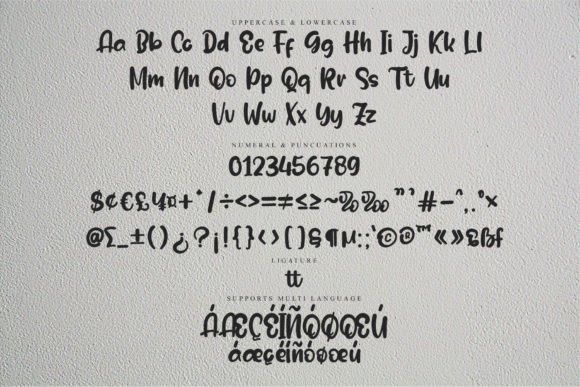 Garment Font - Preview 5