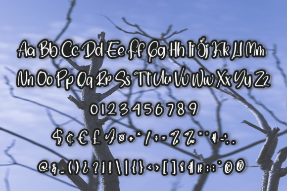 Ghosting Font - Preview 5
