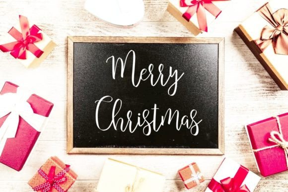 Farmhouse Christmas Font - Preview 1