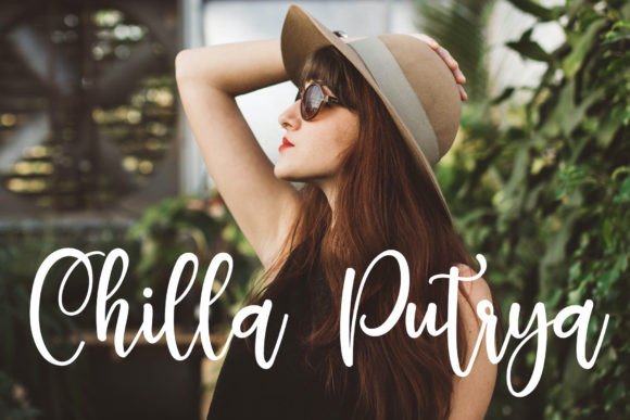 Cantique Font - Preview 5