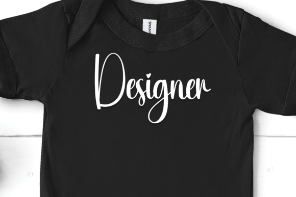 Blessed Font - Preview 4