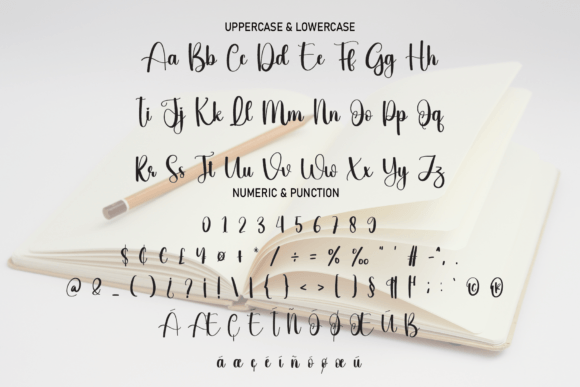 Blessed Friday Font - Preview 5