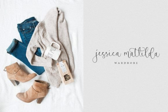 Blueberry Winter Font - Preview 3