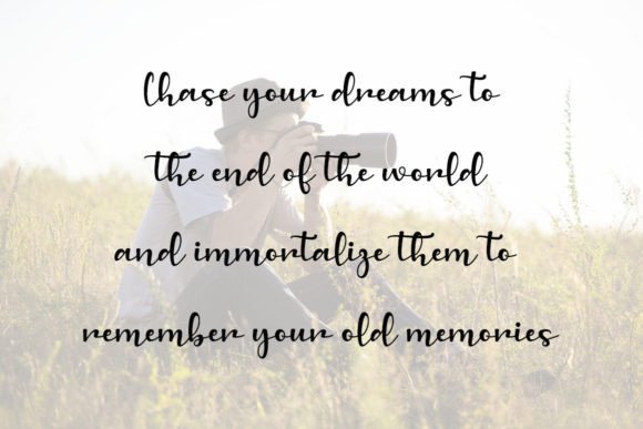 Cheerful December Font - Preview 2