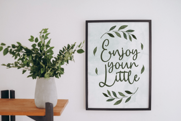 Giory Script Font - Preview 5