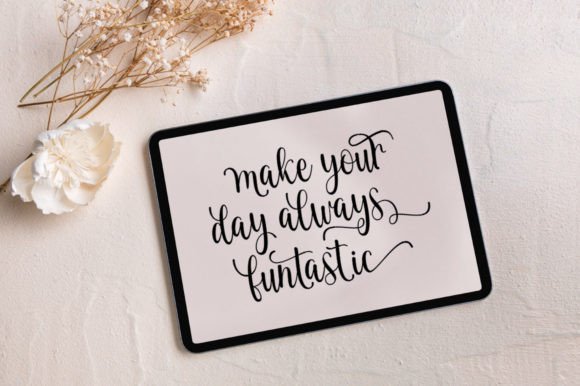 Daylight Font - Preview 4