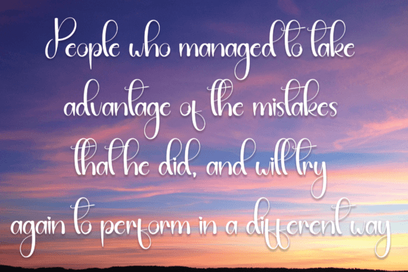 Amster Night Font - Preview 5