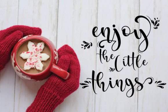 Hello Winter Font - Preview 6