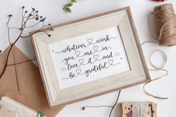 Adira Smile Font - Preview 6