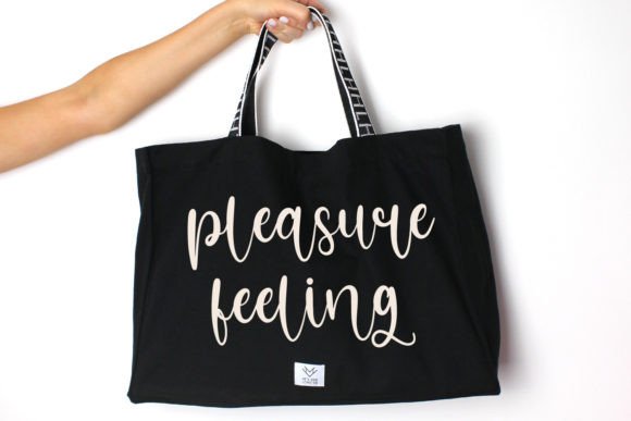 Shining Blossom Font PNG with transparent background - Preview 4