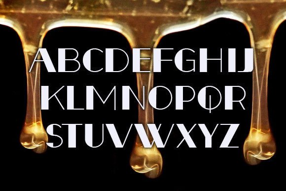 Byron Font - Preview 2