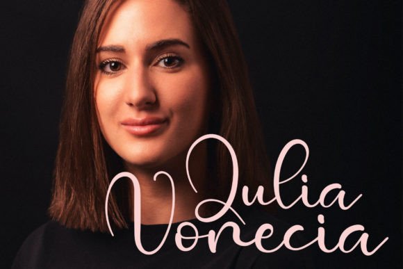 Beauty Valentine Font - Preview 1