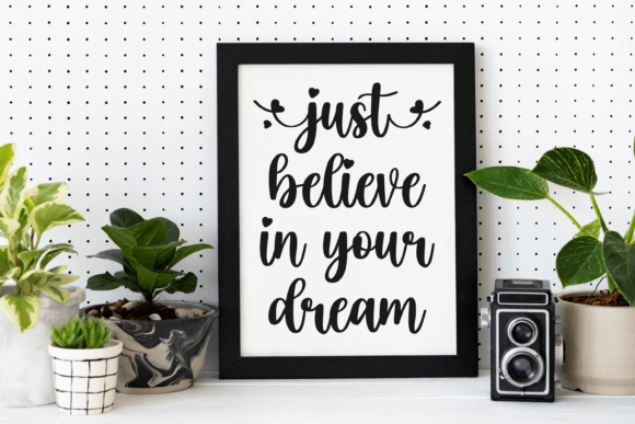 Eilysa Luise Font - Preview 5