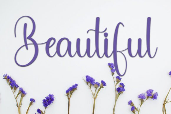 Holliday Font - Preview 2