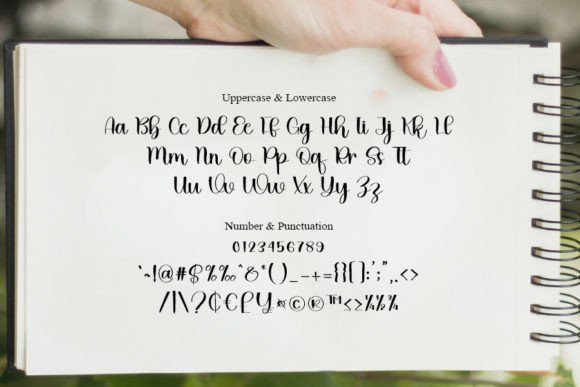 Blackline Font - Preview 4