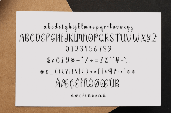 Butterfly Font - Preview 4