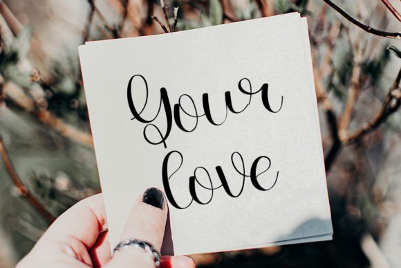 Hearts Font - Preview 3