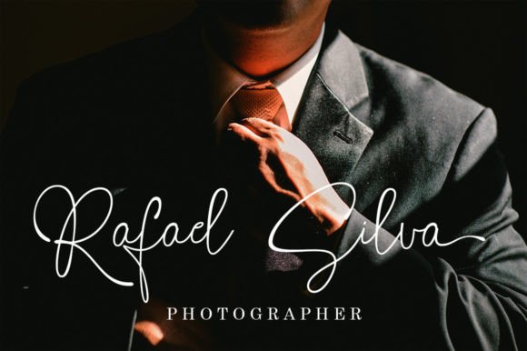 Hello Signature Font - Preview 3