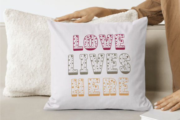 Elloyse Love Font PNG with transparent background - Preview 2