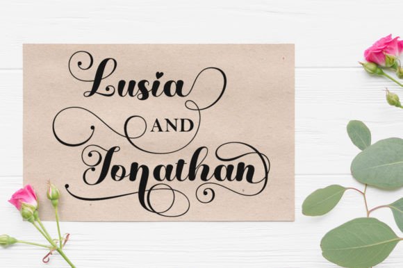 Alesya Font - Preview 1