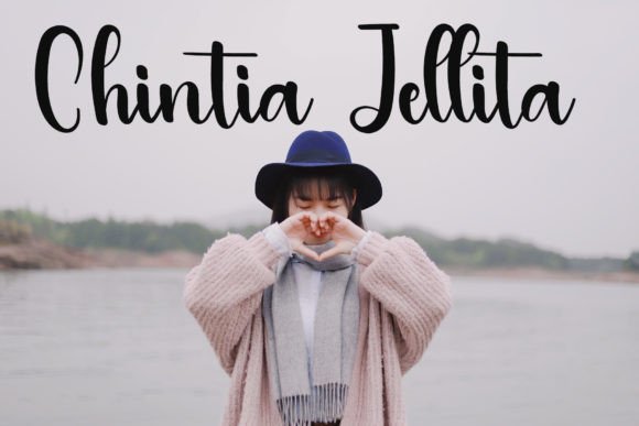 Sella Font PNG with transparent background - Preview 1