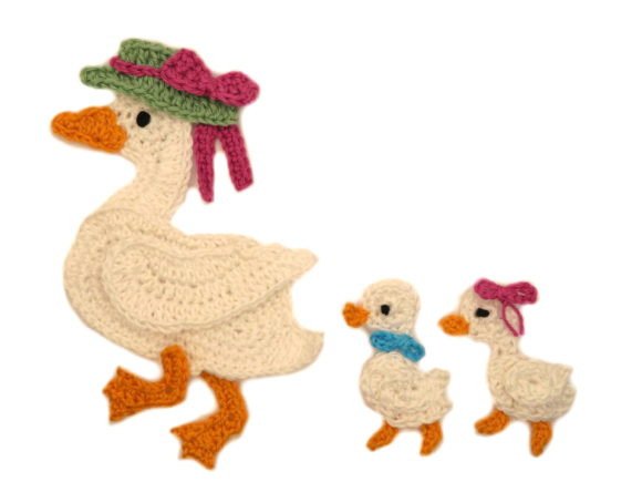 Duck Mom and Ducklings Crochet Applique