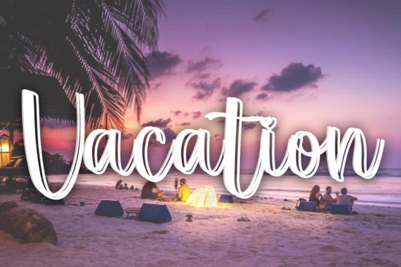 Holiday Font - Preview 1