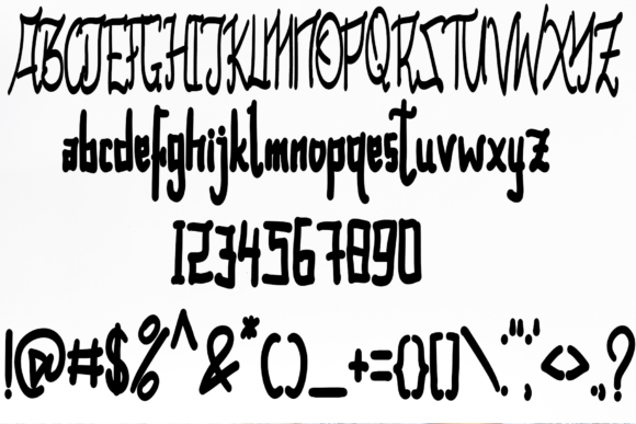 Beukah Font - Preview 3