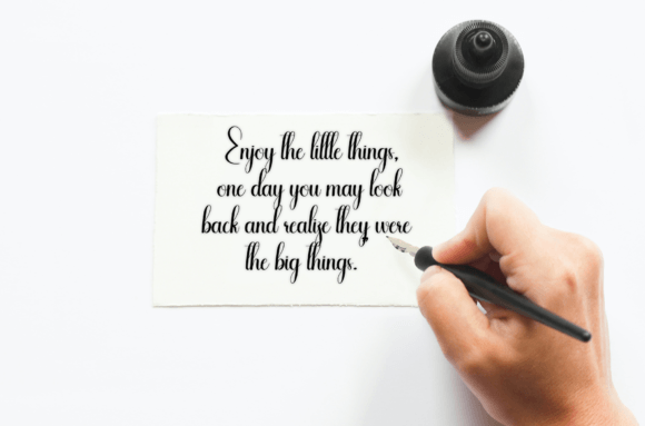 Heartfelt Font - Preview 2