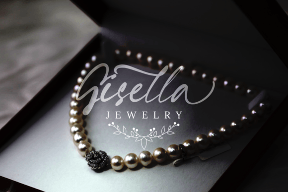 Gracelynn Font - Preview 3