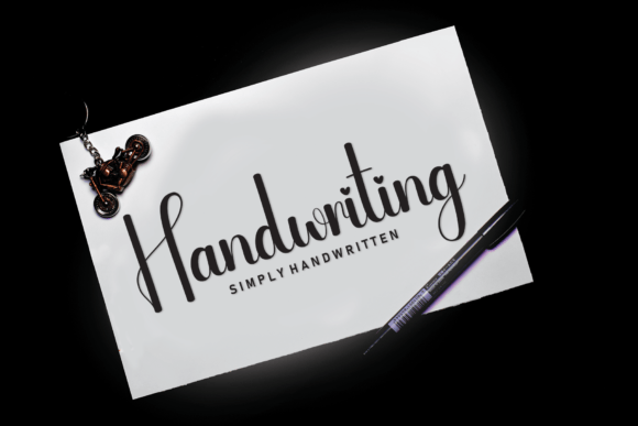 Dwelling House Font - Preview 2