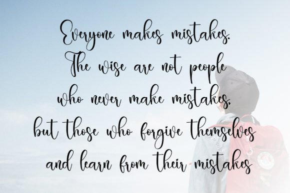 Glitters Font - Preview 2