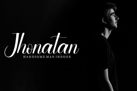 Candle Font - Preview 2