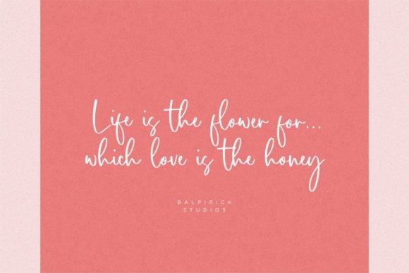 Crimson Bouquet Font - Preview 2